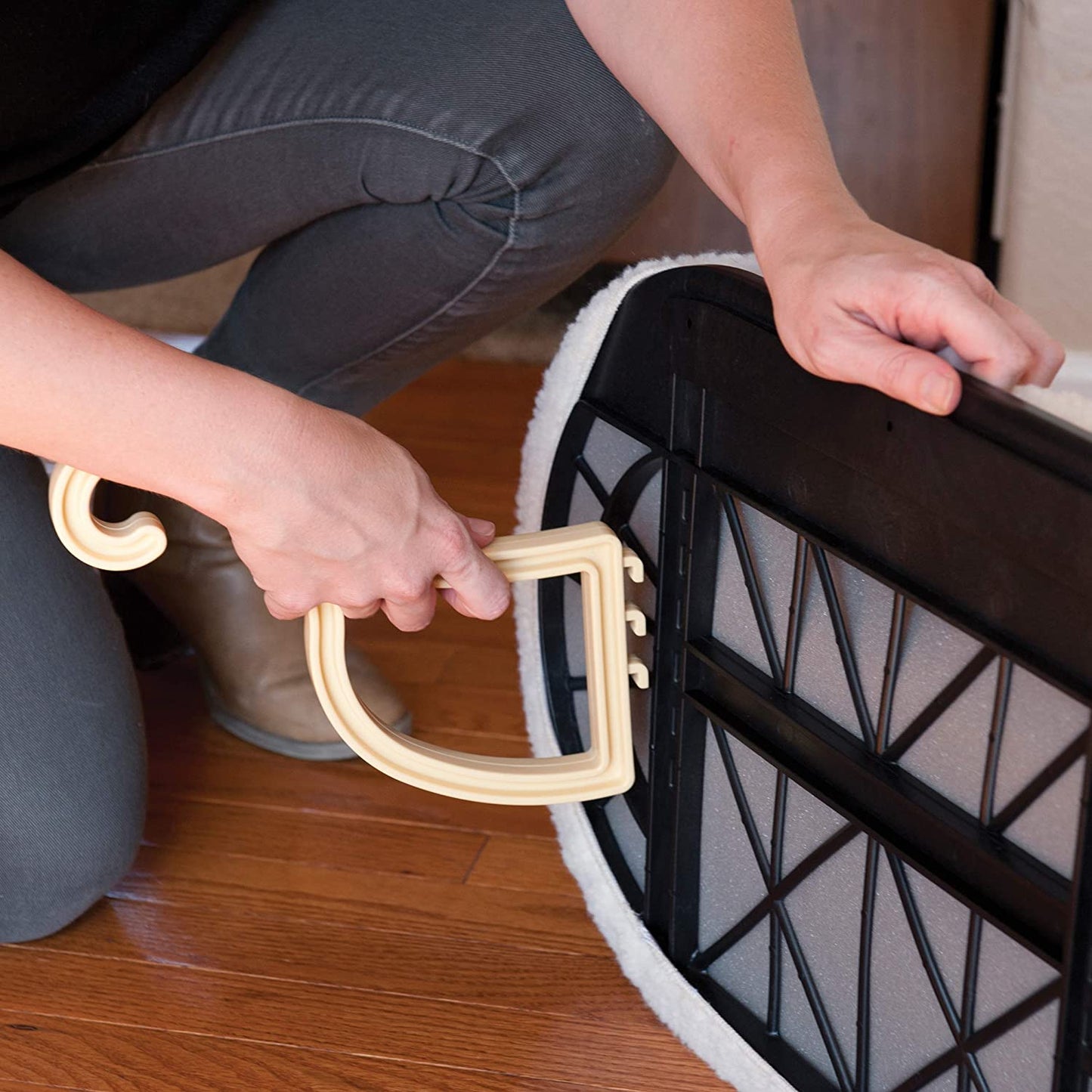 K&H Pet Products Zebra Kitty Sill - 14″ x 24″ x 9″ K&H Pet Products