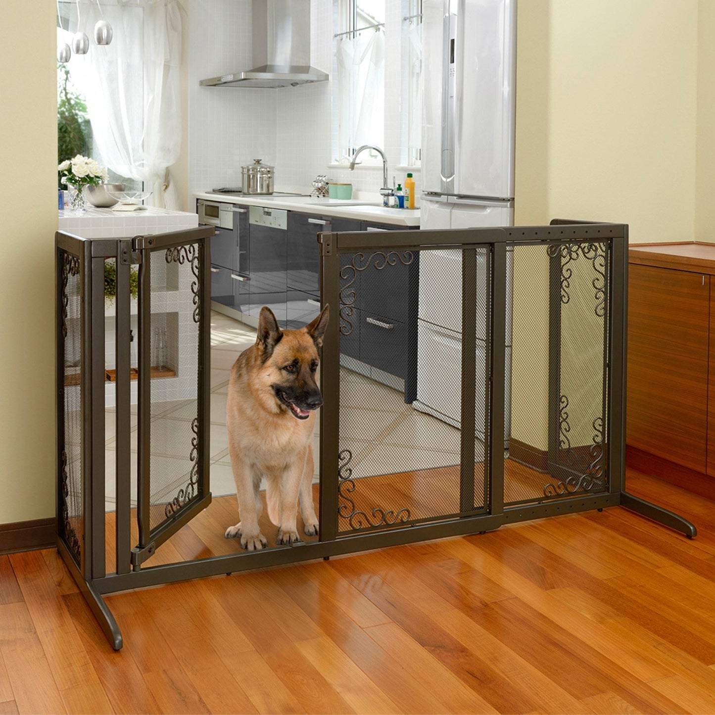 Deluxe Freestanding Mesh Pet Gate Richell