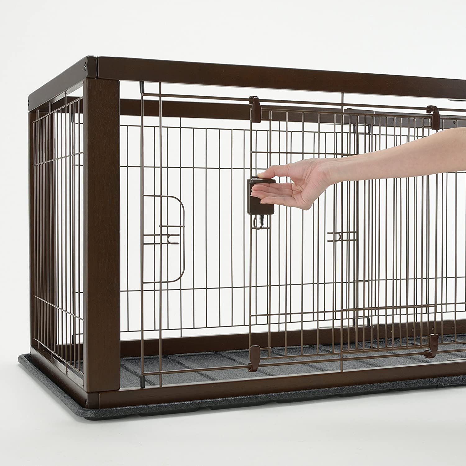 Expandable Pet Crate with Floor Tray - Richell Richell 